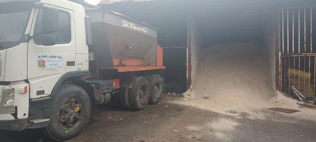 آماده باش راهداران در جادههای زمستانی سوادکوه 4 آماده باش راهداران در جادههای زمستانی سوادکوه