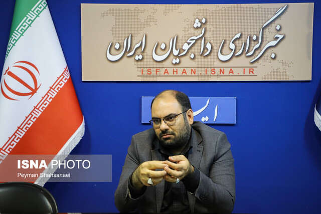 اتصال بدند معدنی به بدنه صنعت/ اردستان دومین مقصد گردشگری در استان