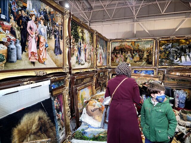 از رقص‌ محلی تا ویراژ خودروهای تاریخی و تخفیف برای گواهینامه بین‌المللی