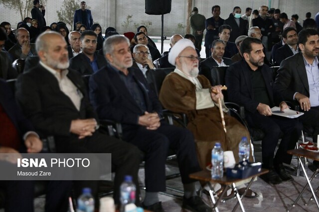 افتتاح یک مدرسه خیری ۱۲ کلاسه در اشکذر با حضور وزیر کشور 2 افتتاح یک مدرسه خیری ۱۲ کلاسه در اشکذر با حضور وزیر کشور