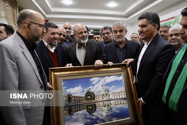 افتتاح یک مدرسه خیری ۱۲ کلاسه در اشکذر با حضور وزیر کشور 3 افتتاح یک مدرسه خیری ۱۲ کلاسه در اشکذر با حضور وزیر کشور