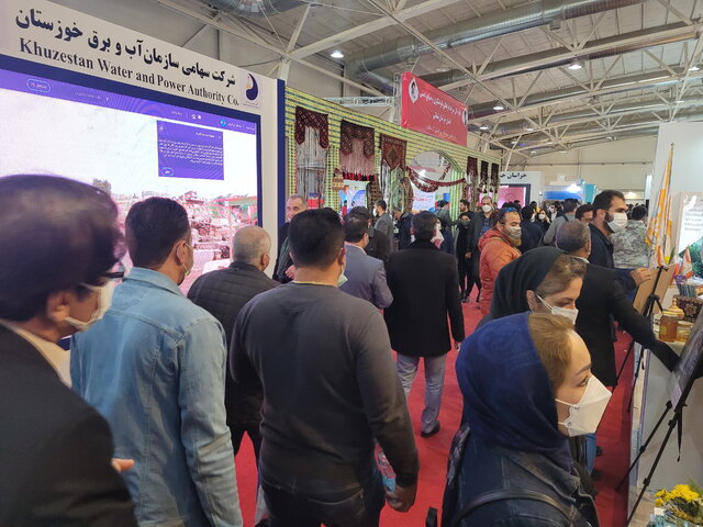 ترافیک سنگین نمایشگاه گردشگری و صنایعدستی 3 ترافیک سنگین نمایشگاه گردشگری و صنایعدستی