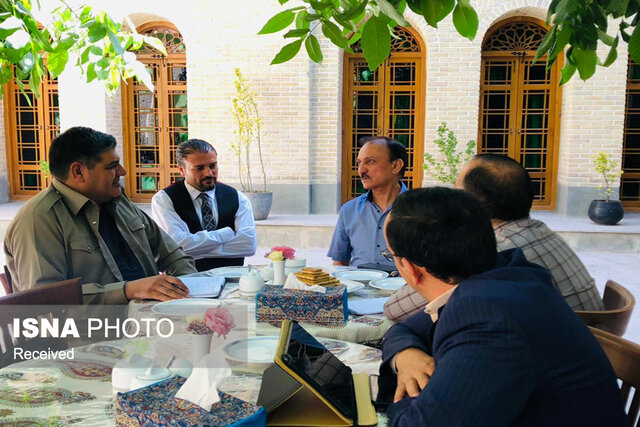 تورگردانی؛ توری که چرخ گردشگری زنجان را نمی‌گرداند