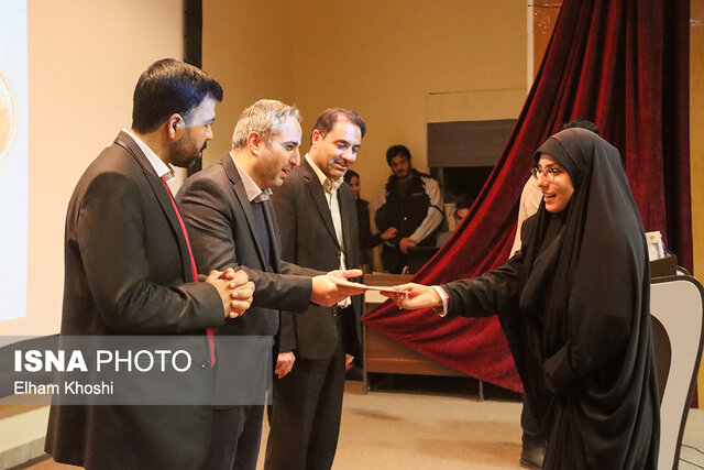 جشنوارههای غذا نقش مهمی در جذب گردشگر دارند 4 جشنوارههای غذا نقش مهمی در جذب گردشگر دارند