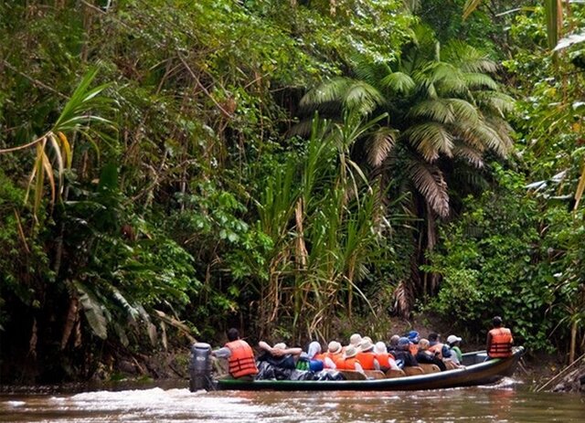جمعیت بومی بهترین گزینه برای راهنمایی گردشگران و حفظ محیط زیست است