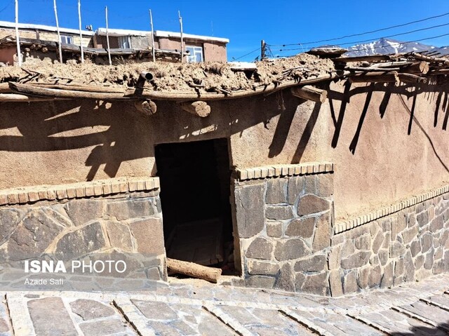 حال ناخوش حمام قاجاری «حیدره قاضیخان» 2 حال ناخوش حمام قاجاری «حیدره قاضیخان»