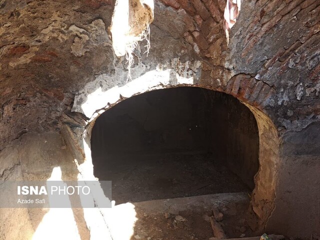 حال ناخوش حمام قاجاری «حیدره قاضیخان» 3 حال ناخوش حمام قاجاری «حیدره قاضیخان»