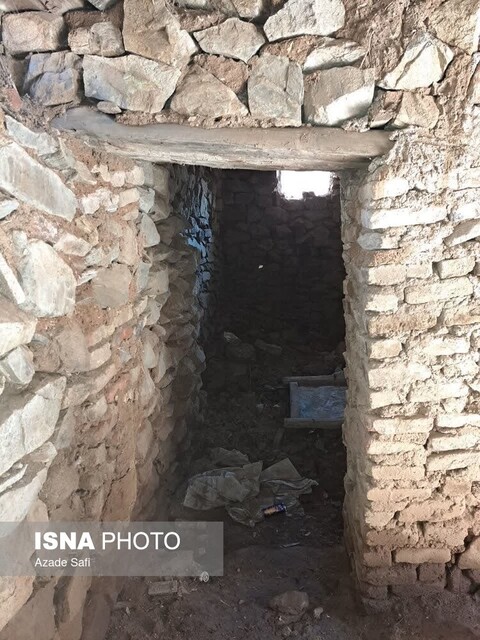 حال ناخوش حمام قاجاری «حیدره قاضیخان» 6 حال ناخوش حمام قاجاری «حیدره قاضیخان»