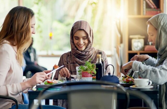 حلالپسندترین کشورها برای سفر؛ از ایران تا تایلند! 2 حلالپسندترین کشورها برای سفر؛ از ایران تا تایلند!