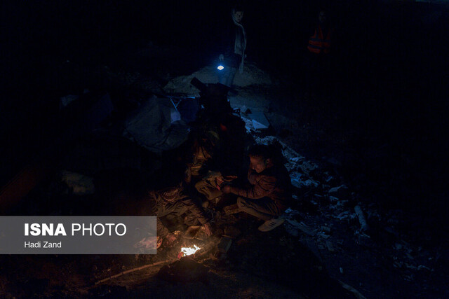 دخمههایی در غبار 7 دخمههایی در غبار