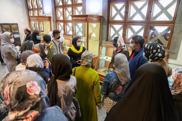 دمی با خاطره‌آفرینان سفر در همدان  