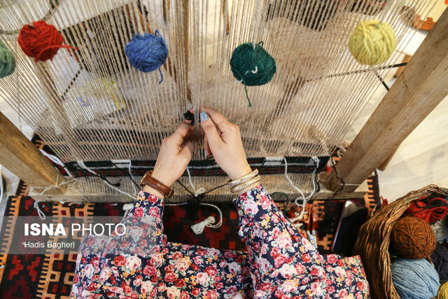 دولت در حوزه صنایع‌دستی به تسهیل‌گری بپردازد/ صنایع‌دستی نقطه اتصال گردشگری به اقتصاد است