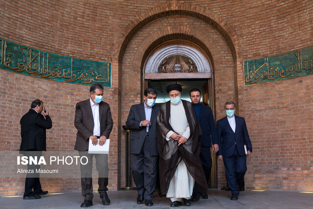 رئیسی چرا به موزه ملی ایران رفت؟