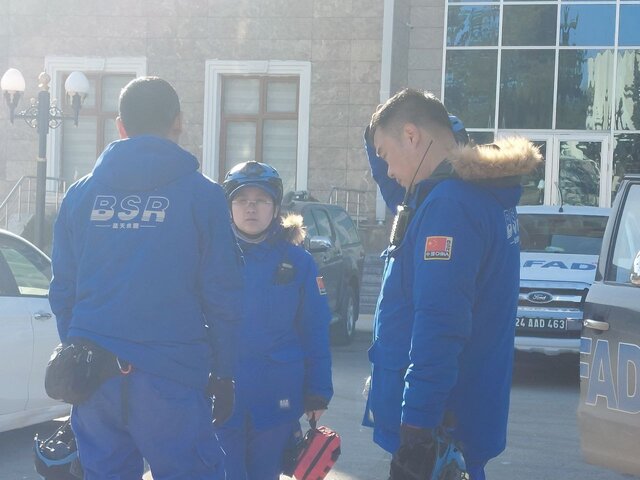 زلزله ترکیه و زنان امدادگر 4 زلزله ترکیه و زنان امدادگر