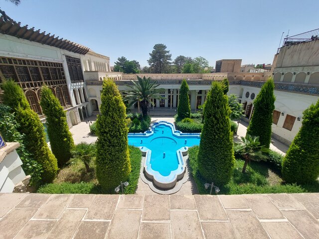 زیباییهای خانه تاریخی مشیرالملک انصاری 2 زیباییهای خانه تاریخی مشیرالملک انصاری