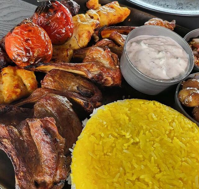 سرآشپز مشهور مالزی در آشپزخانه ایرانی 4 سرآشپز مشهور مالزی در آشپزخانه ایرانی