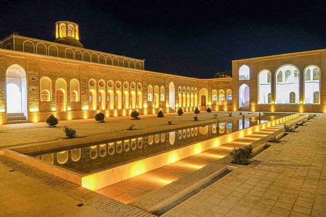 شهر «طلای سبز و سرخ» میزبان مسافران نوروزی/ دلربایی رفسنجان در بهار