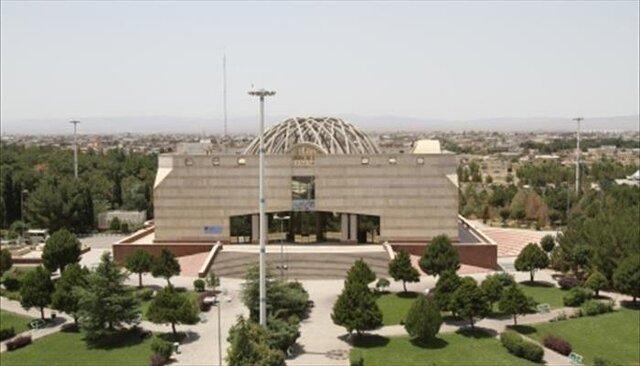 شهر «طلای سبز و سرخ» میزبان مسافران نوروزی/ دلربایی رفسنجان در بهار