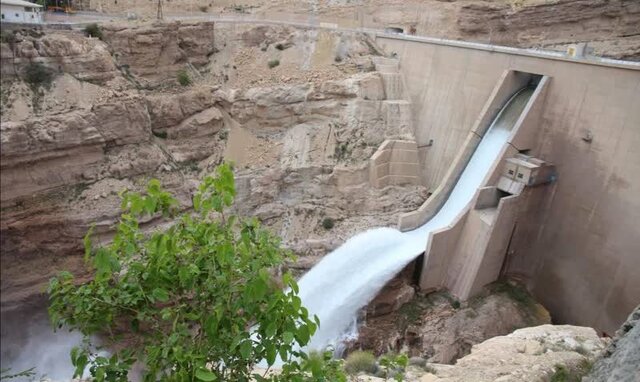 محور گردشگری جیرفت-اسفندقه با تاریخ و طبیعت سحرآمیز 3 محور گردشگری جیرفت-اسفندقه با تاریخ و طبیعت سحرآمیز