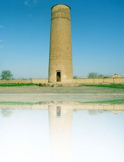 «مناره فیروزآباد» یادگار تاریخی سلجوقیان در خراسان 2 «مناره فیروزآباد» یادگار تاریخی سلجوقیان در خراسان