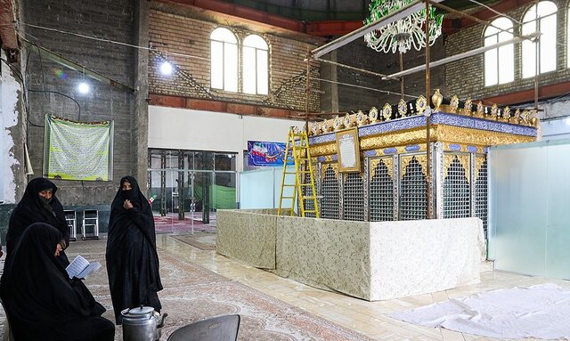 نگاهی به آستان مقدس «امامزادگان پنجتن» در تبادکان مشهد 3 نگاهی به آستان مقدس «امامزادگان پنجتن» در تبادکان مشهد