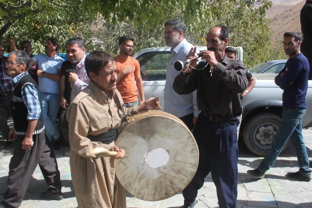 چراغ جشنواره "آلو" ماسوله غرب کشور جان دوباره گرفت 8 چراغ جشنواره "آلو" ماسوله غرب کشور جان دوباره گرفت