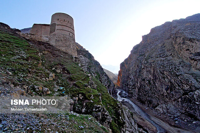 کلات؛ منطقهای تاریخی و سنتی همراه با طبیعت بکر و فرحبخش 2 کلات، منطقهای تاریخی و سنتی همراه با طبیعت بکر و فرحبخش