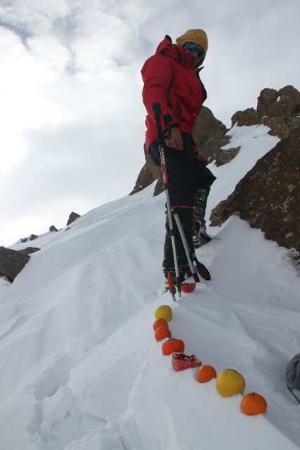 کوهنوردان اردبیل در مسیر نپال/ جدال عشق و خطر