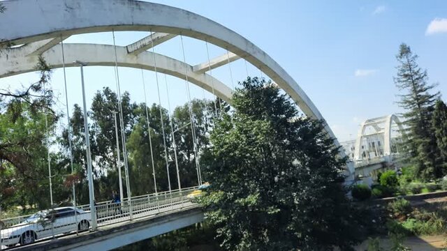 گردشگری مسافران نوروزی درقدمگاه انسان‌های اولیه