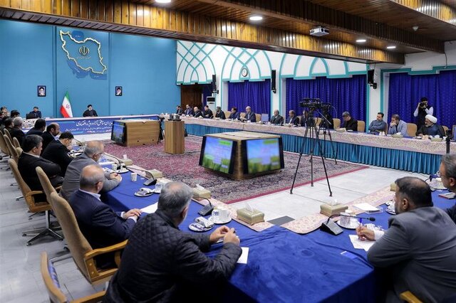 راه‌اندازی بورس بین‌الملل در مناطق آزاد گامی در راستای تحقق اقتصاد مقاومتی