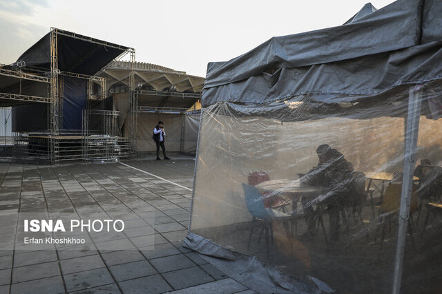 ماجرای دیواره‌های پیرامون تئاتر شهر چیست؟