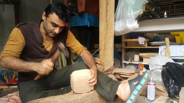 بر فراز ابرها در ییلاق سوئه چاله و خرید از روستای ملی چوب تراشان 4 بر فراز ابرها در ییلاق سوئه چاله و خرید از روستای ملی چوب تراشان