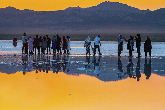  بردسکن، شهر برج‌های تاریخی و میوه‌های بهشتی