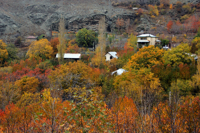 بهشتی در چند قدمی تهران 3 بهشتی در چند قدمی تهران