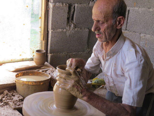 سفر به کاروانسرای جهانی تیتی خانم تا عطر کماج در جوار آبشار لونک 6 سفر به کاروانسرای جهانی تی تی خانم تا عطر کماج در جوار آبشار لونک