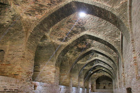 کاروانسراها؛ راویان زنده تاریخ در جریان سیال زمان 4 کاروانسراها؛ راویان زنده تاریخ در جریال سیال زمان