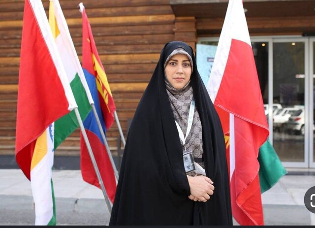 دغدغه سیاسی در کارمان نداشتیم/تلاش برای تولید سریال «پا به ماه»