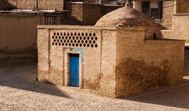 جاذبههای اعجابانگیز خرمآباد از «فلکالافلاک» تا «گرداب سنگی»! 19 جاذبههای اعجابانگیز خرمآباد از «فلکالافلاک» تا «گرداب سنگی»!