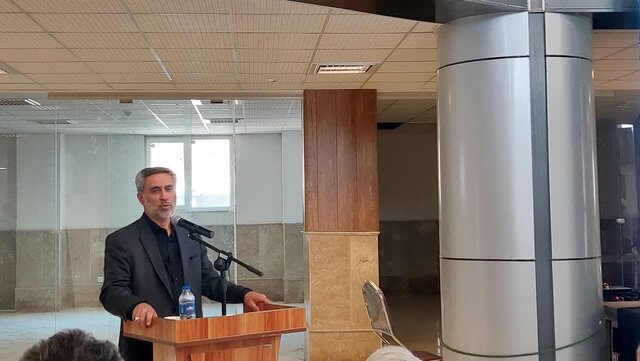 حرکت قطار توسعه ملایر پرشتاب و بدون توقف 7 حرکت قطار توسعه ملایر پرشتاب و بدون توقف