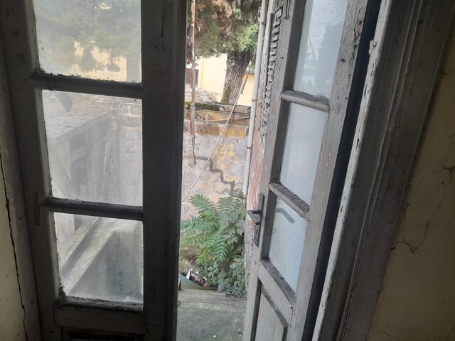 سایه مخرب بلندمرتبهسازی بر خانههای تاریخی بندرانزلی 2 سایه مخرب بلندمرتبهسازی بر خانههای تاریخی بندرانزلی