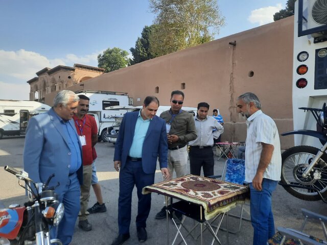 کرمانگردی خودروهای کمپر در دل فرهنگ و تاریخ 2 کرمانگردی خودروهای کمپر در دل فرهنگ و تاریخ