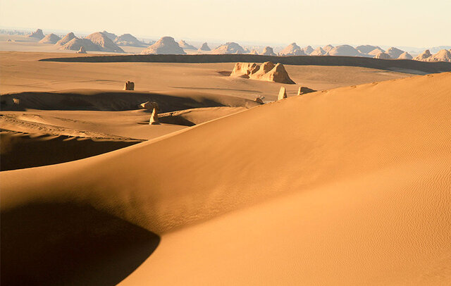 بررسی نقاط قوت و ضعف بینظیرترین جاذبه گردشگری جهان 4 بررسی نقاط ضعف و قوت بینظیرترین جاذبه گردشگری جهان