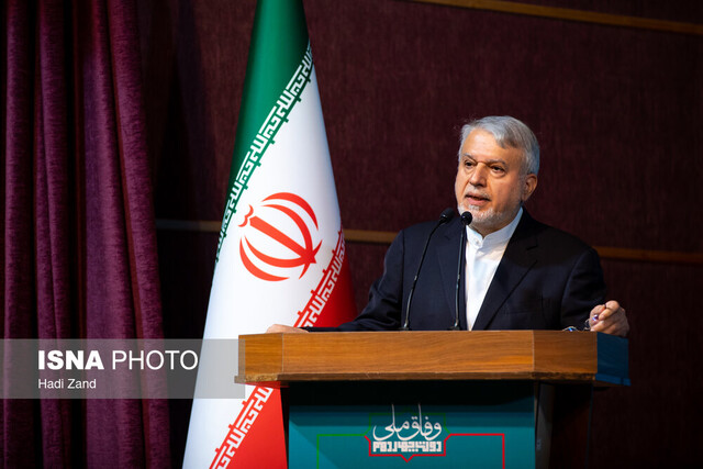 مطالبههایی از رئیس جمهور در حاشیه الواح هخامنشی 2 مطالبههایی از رئیس جمهور در حاشیه الواح هخامنشی