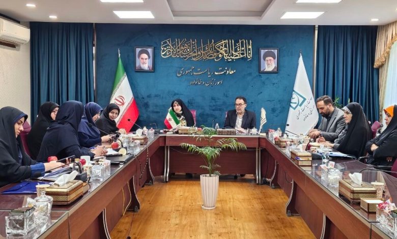 اختصاص بودجه ۶۰ هزار میلیارد ریالی برای مشاغل زنان سرپرست خانوار/ بیش از ۷۰ درصد مشاغل خانگی ثبتشده متعلق به زنان است 1 d8a7d8aed8aad8b5d8a7d8b5 d8a8d988d8afd8acd987 dbb6dbb0 d987d8b2d8a7d8b1 d985db8cd984db8cd8a7d8b1d8af d8b1db8cd8a7d984db8c d8a8d8b1d8a7 682f1f7eeba5b