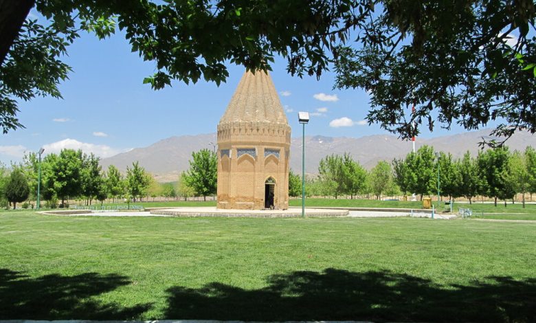 توسعه بارگاه حیقوق نبی(ع) به کمک گردشگری و اقتصاد تویسرکان میآید 1 d8aad988d8b3d8b9d987 d8a8d8a7d8b1daafd8a7d987 d8addb8cd982d988d982 d986d8a8db8cd8b9 d8a8d987 daa9d985daa9 daafd8b1d8afd8b4daafd8b1db8c 681ea56e0d37d