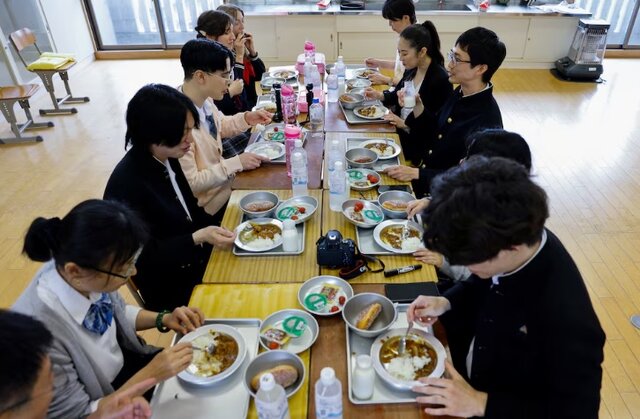 می‌خواهید زندگی مدرسه‌ای ژاپنی را تجربه کنید؟ 