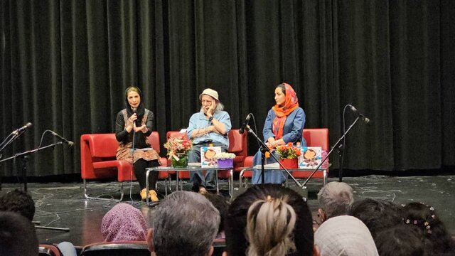 کودکان زندگی خود را نقاشی میکنند 2 کودکان زندگی خود را نقاشی میکنند