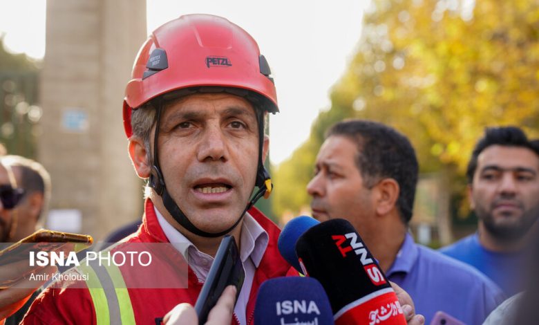 آتشسوزی در پاساژ دو طبقه صادقیه؛ یک جانباخته و سه مصدوم بر اثر دودگرفتگی 1 d8a2d8aad8b4d8b3d988d8b2db8c d8afd8b1 d9bed8a7d8b3d8a7da98 d8afd988 d8b7d8a8d982d987 d8b5d8a7d8afd982db8cd987d89b db8cdaa9 d8ac 69258addcdf26