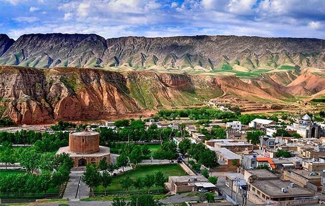 بیش از ۲ هزار خانوار عشایری کلات هیچ گونه خدماتی دریافت نمی‌کنند