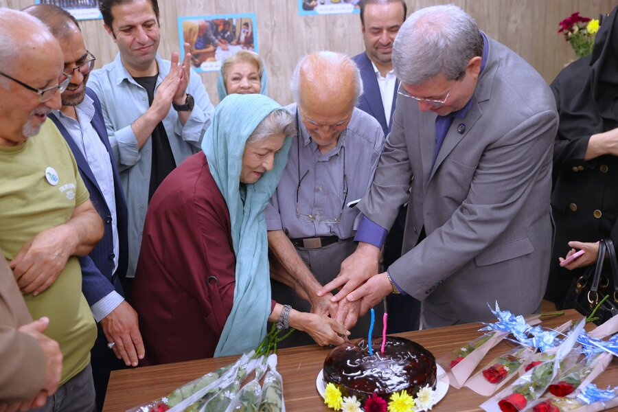 "تنهایی" مشکل جدی زنان سالمند 2 "تنهایی" مشکل جدی زنان سالمند